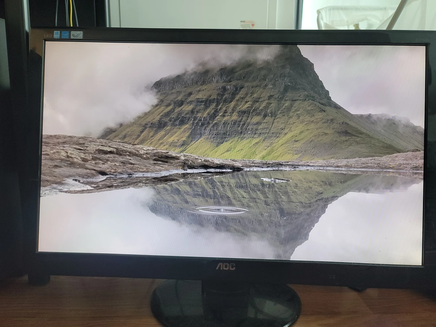 1080p LED 27" Monitor
