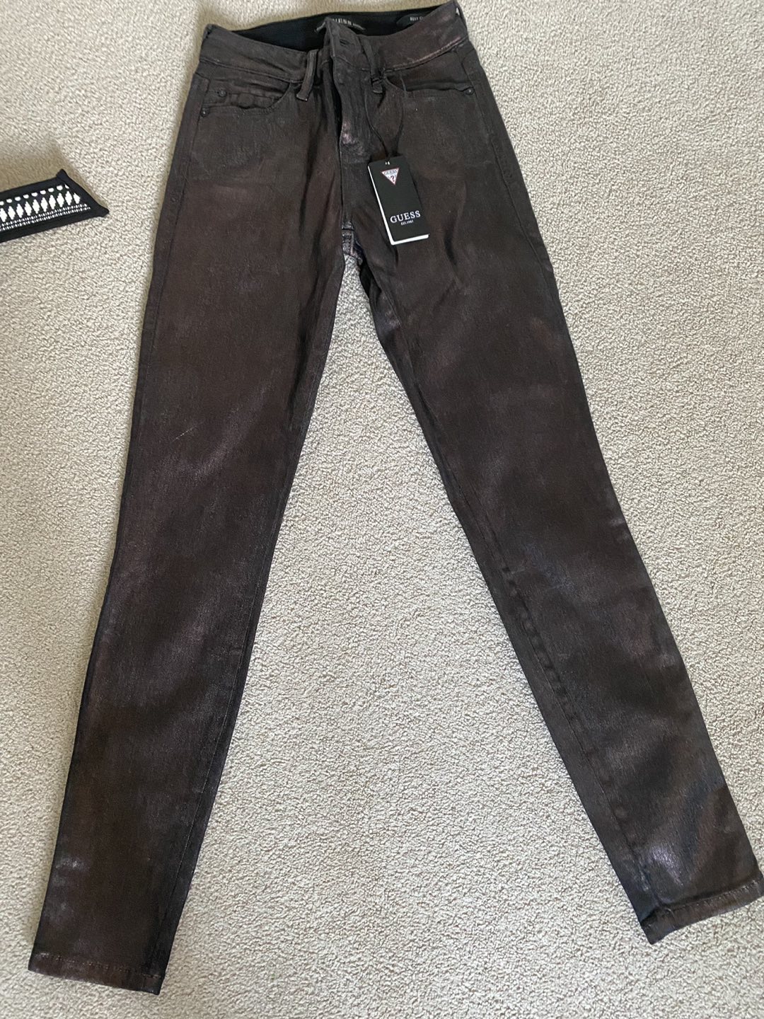 Guess metallic bourbon red thumbnail