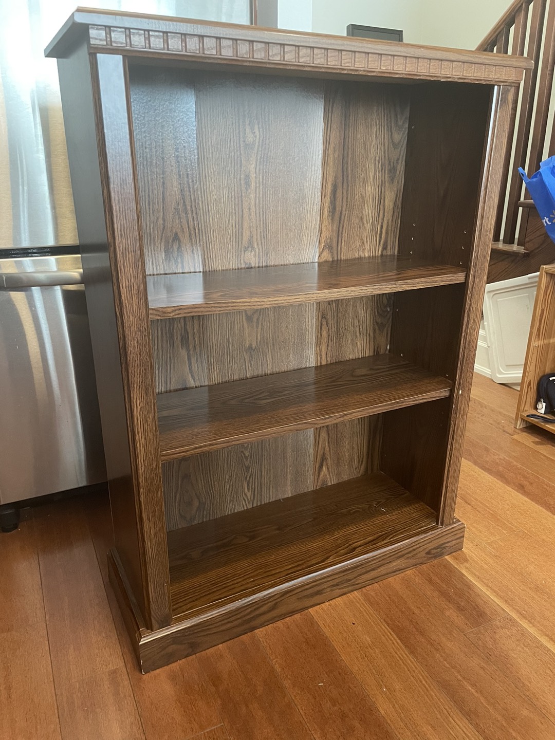 Wood Bookshelf - photo 3