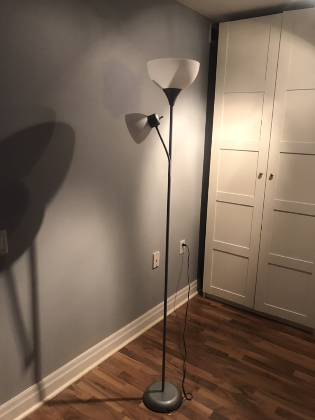 Floor lamp thumbnail