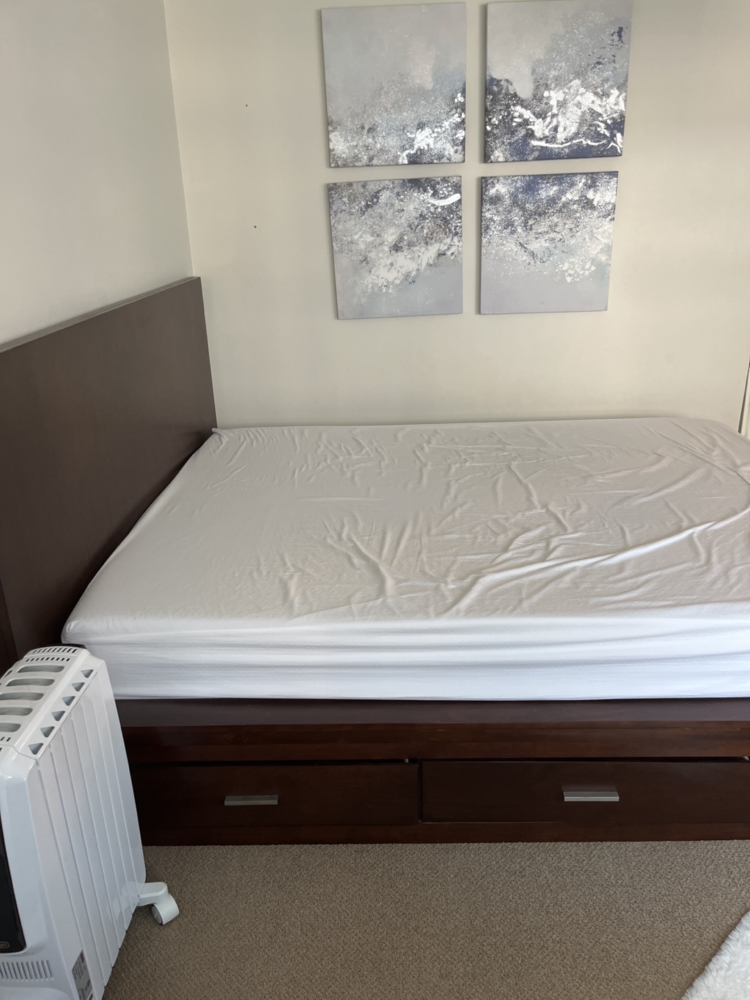 Queen Size Bed (Bricks) with edges. - photo 2