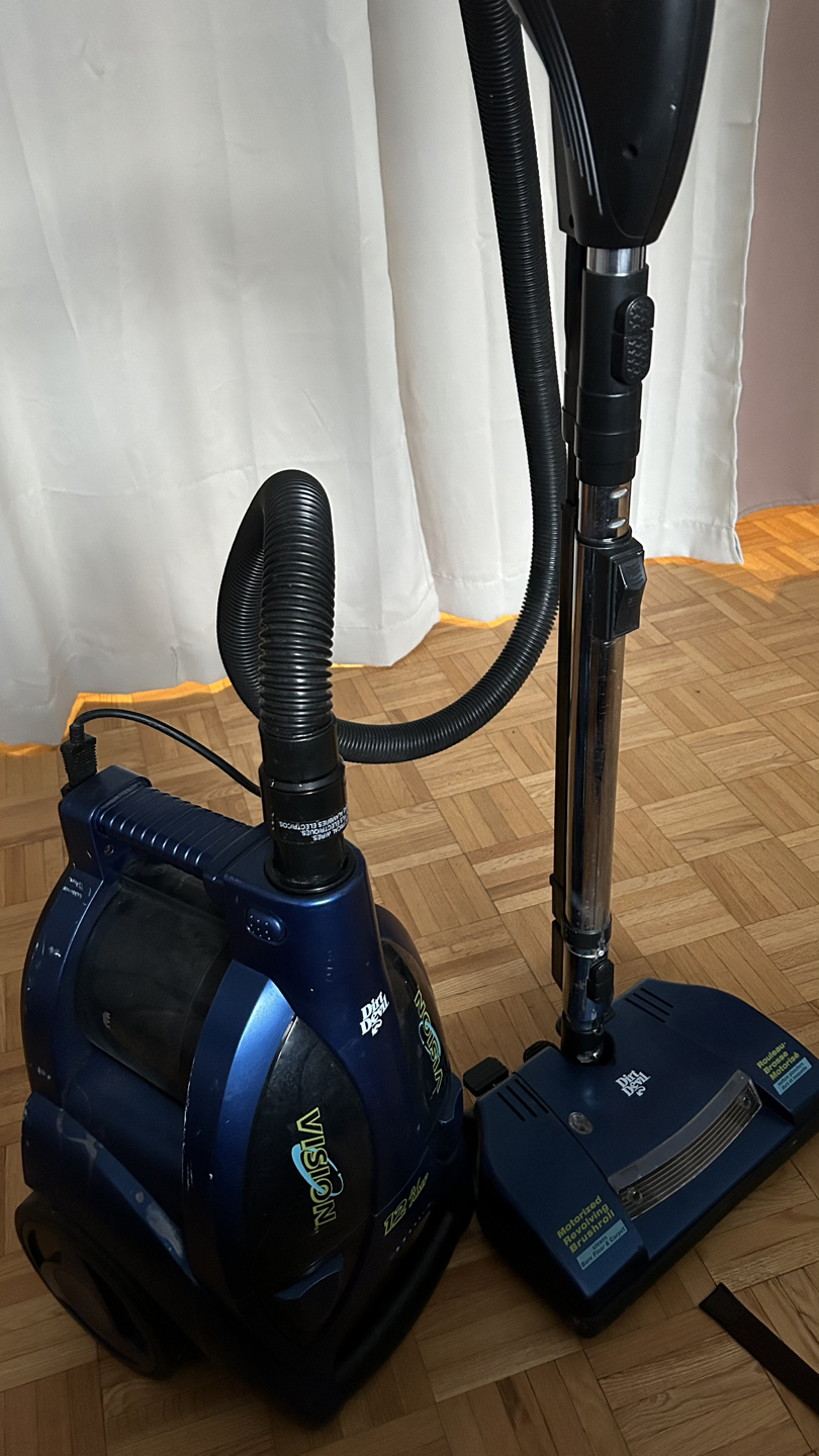 Vacuum Cleaner