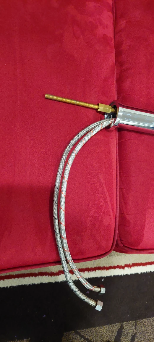 American Standard single handle high-arc faucet image indicator(2)