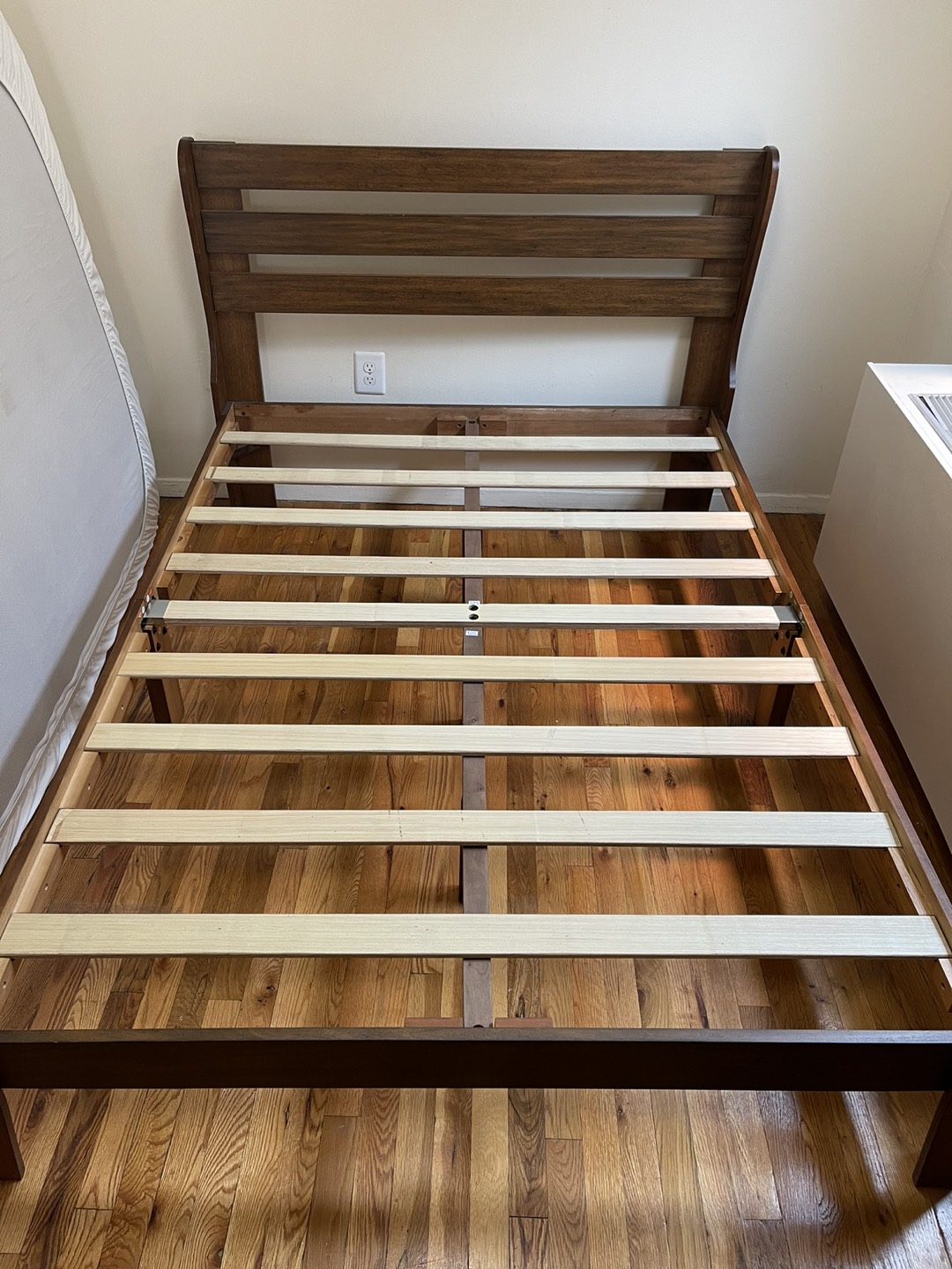 Solid wood Bedframe - Full Size - photo 3
