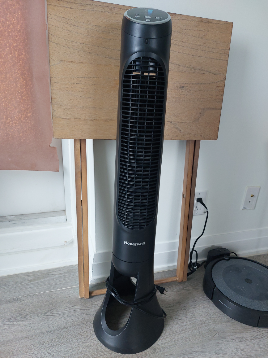 Tower Fan with Oscillation