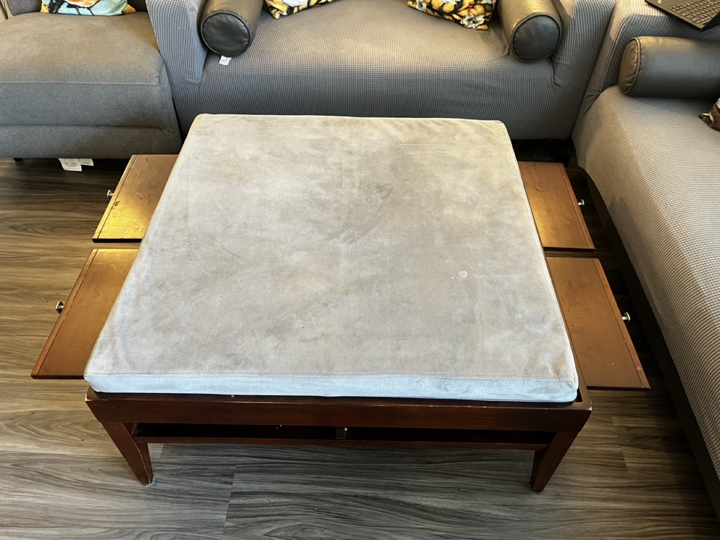Sofa set with center table - photo 2