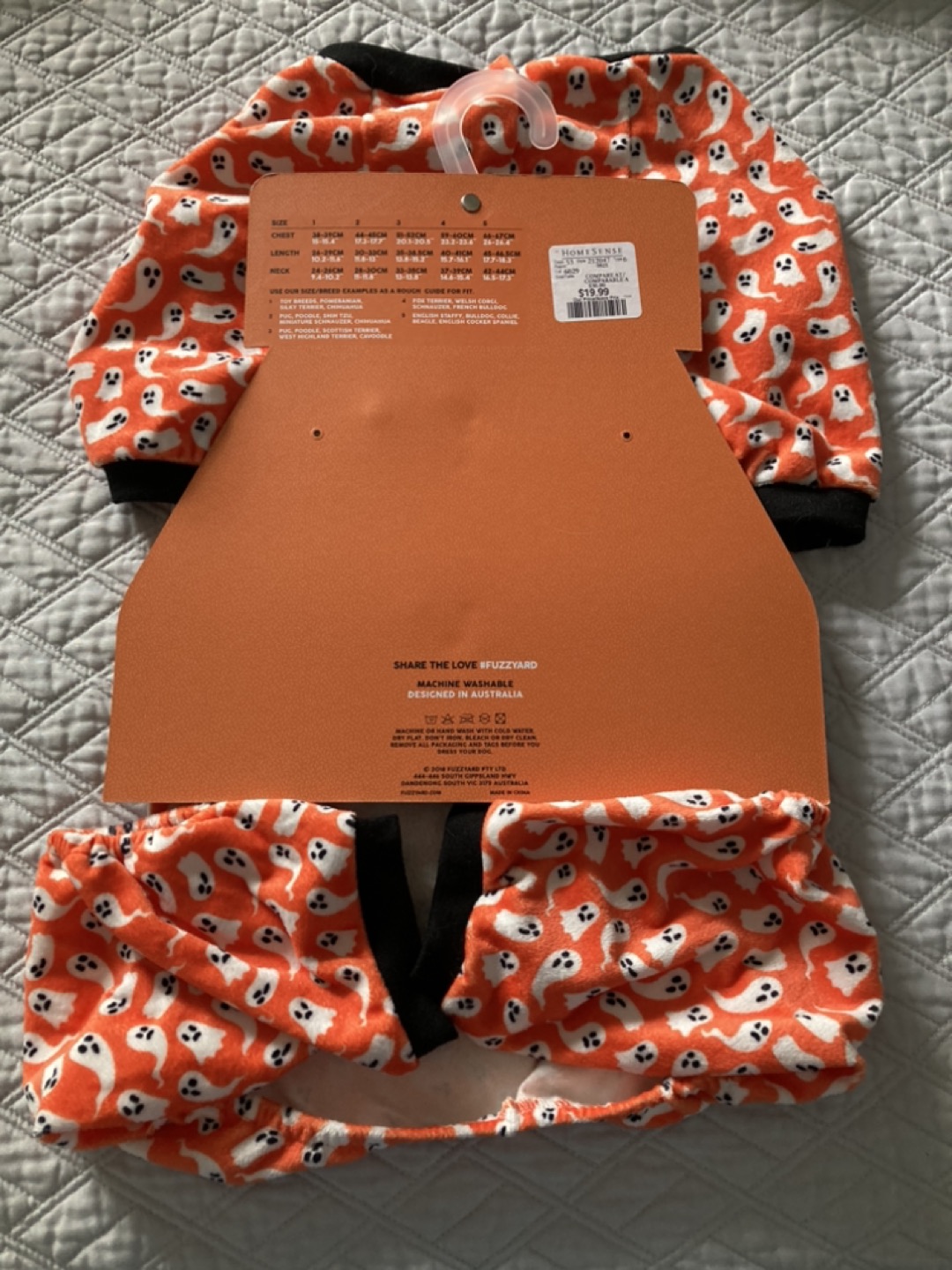 Halloween costumes for a dog