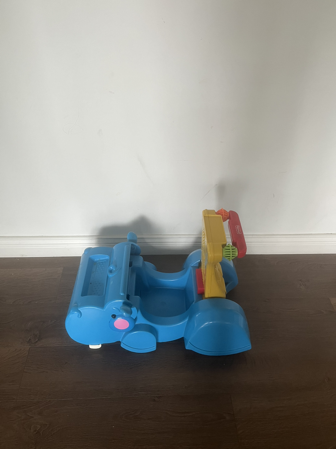 Baby walker and car - photo 2