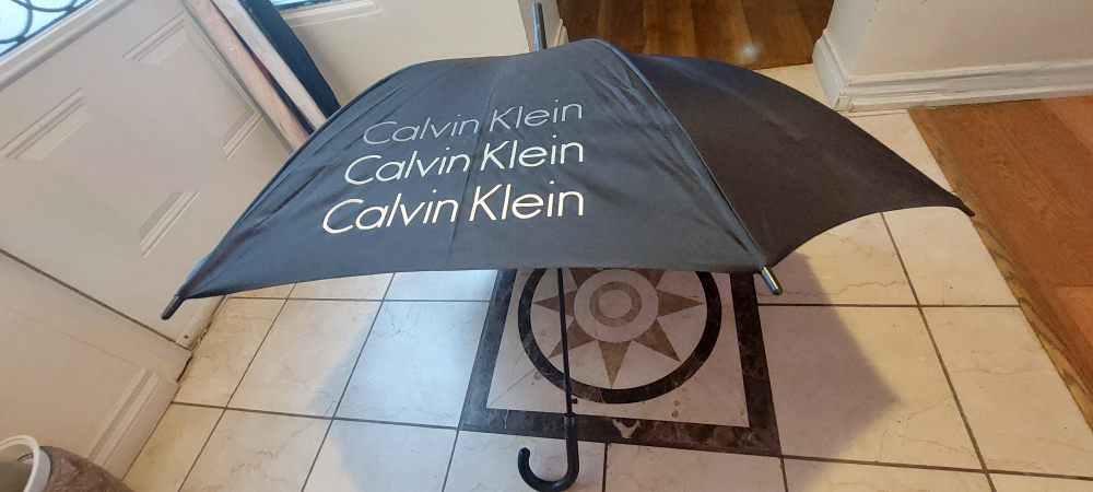 Brand new umbrellas. - photo 3