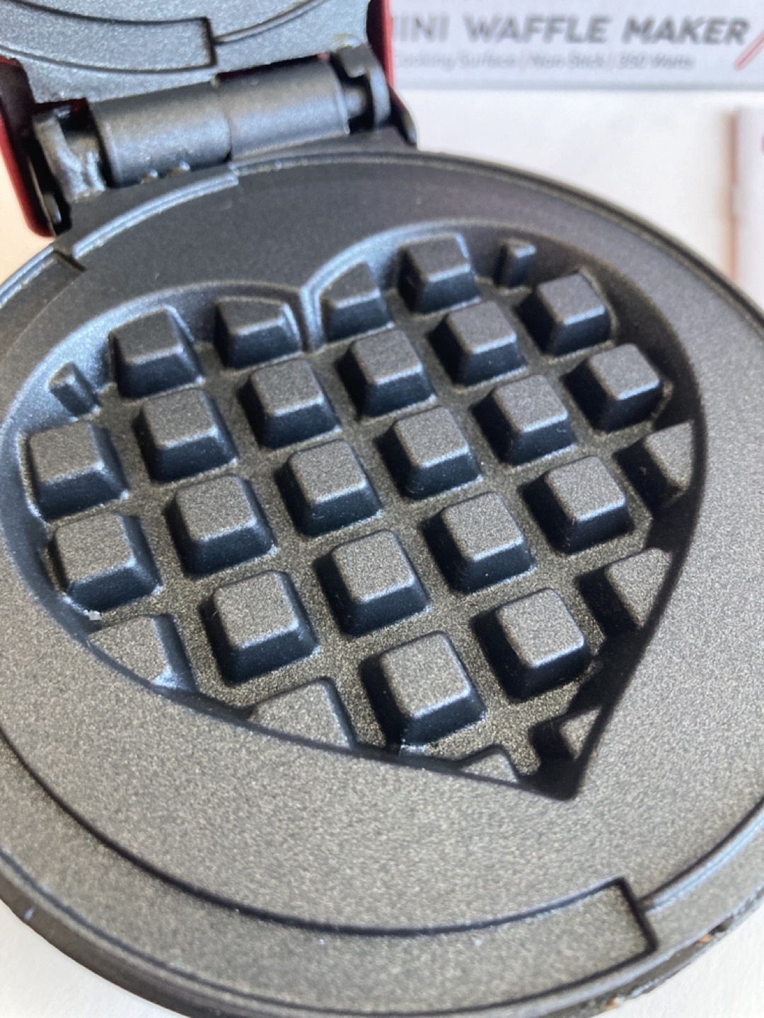 Heart Waffle Maker - photo 5