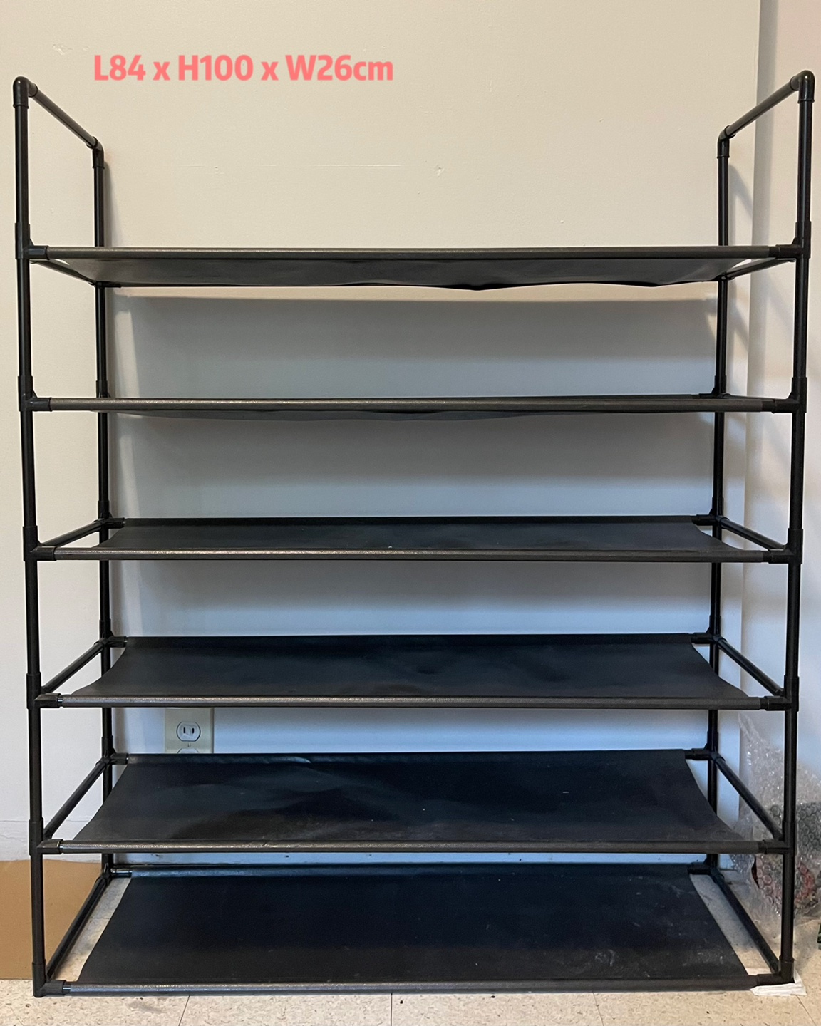 Shoes/goods shelf thumbnail
