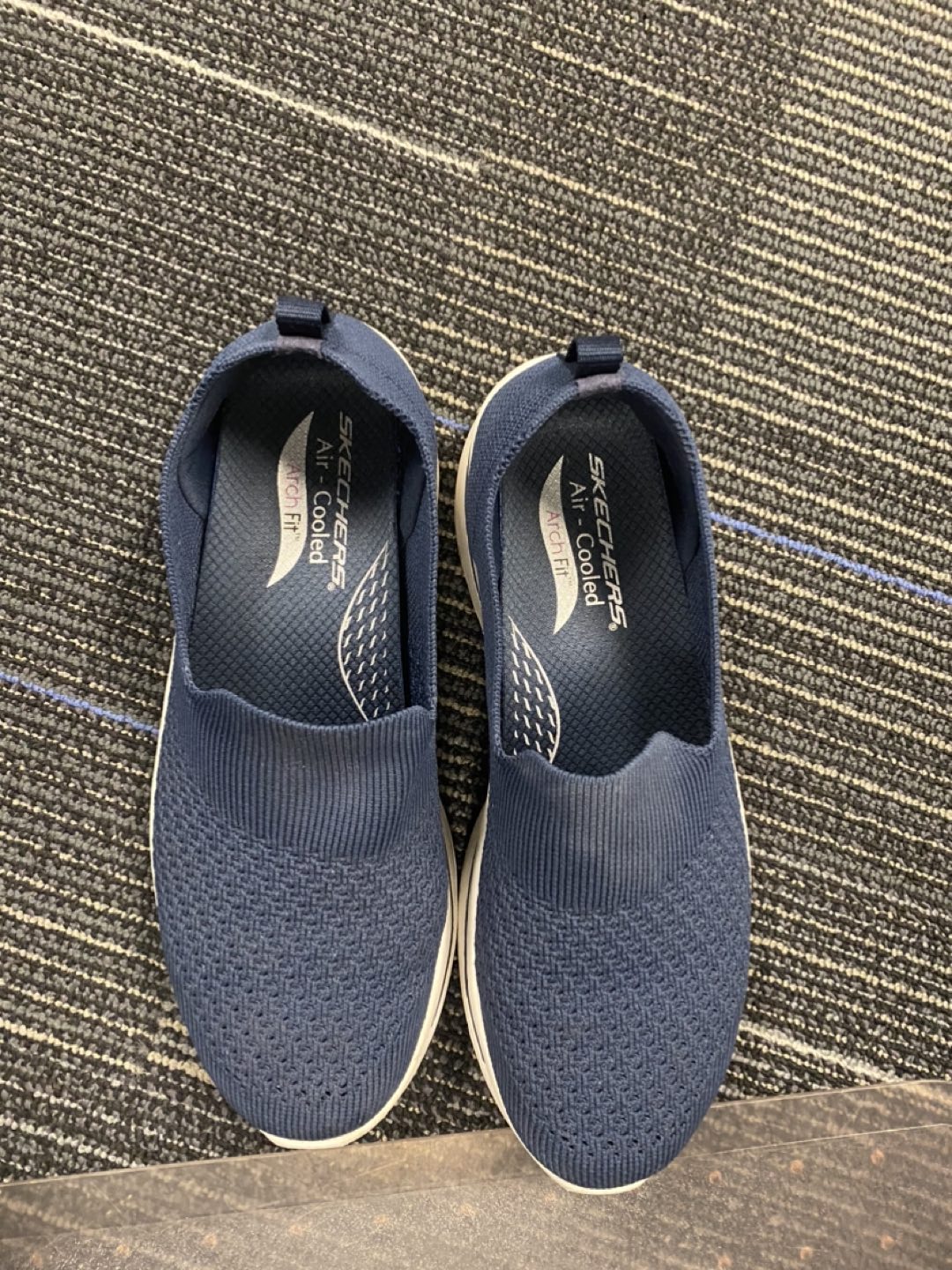 Skechers women’s cushion shoes