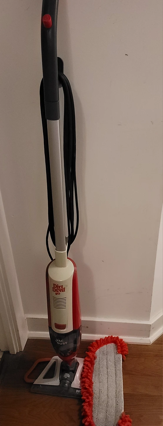 Dirt Devil Vacuum