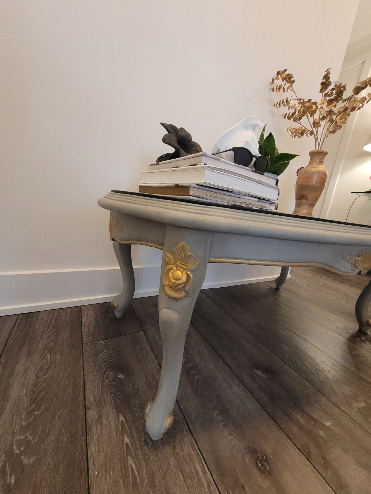 coffee table with glass top image indicator(3)