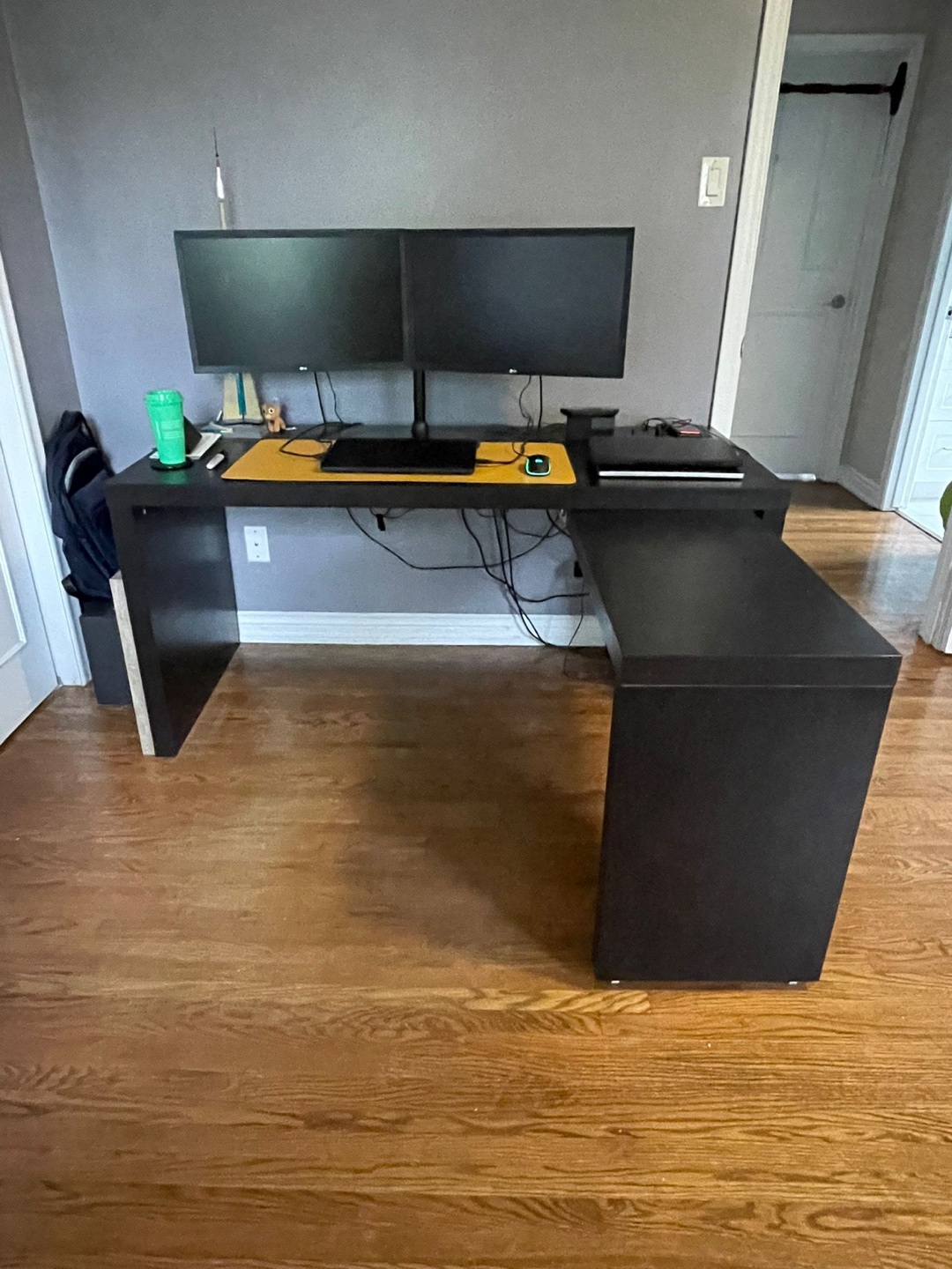Malm desk