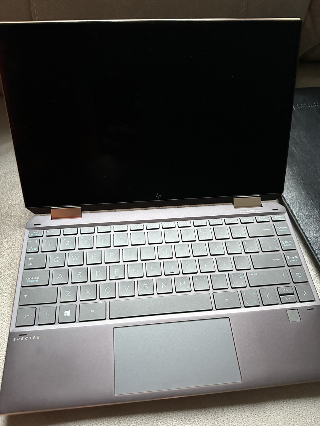 HP Spectre ×360 - 13-aw0090ca - photo 2