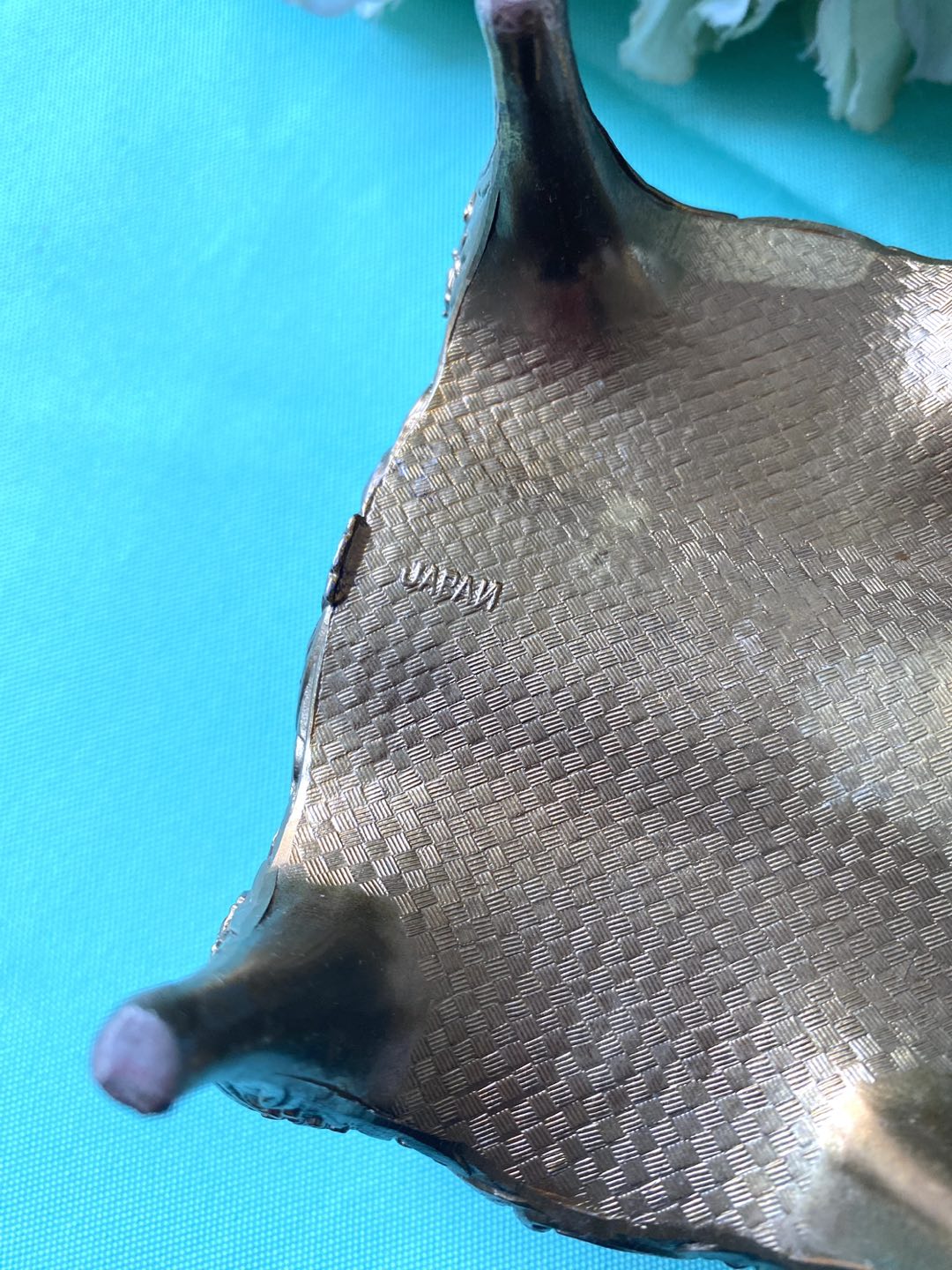 Small vintage Japanese jewelry box, beautifully made! image indicator(4)