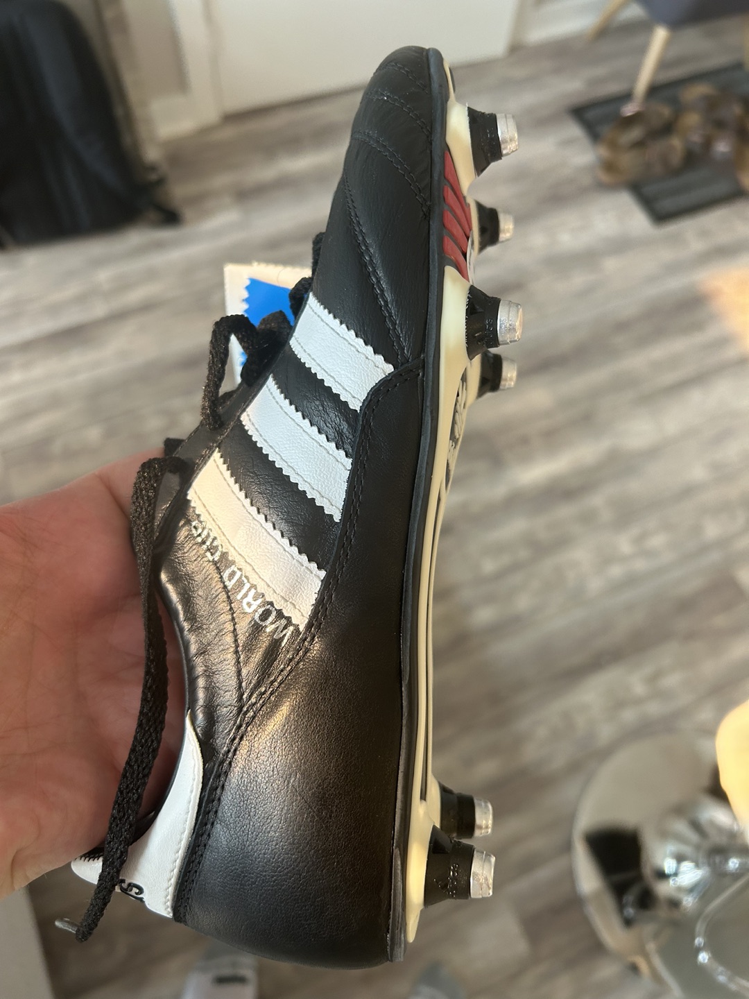 ADIDAS soccer shoes with cleats - size 7.5 - photo 5