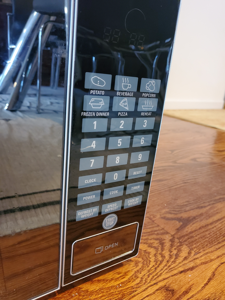 Microwave - photo 2