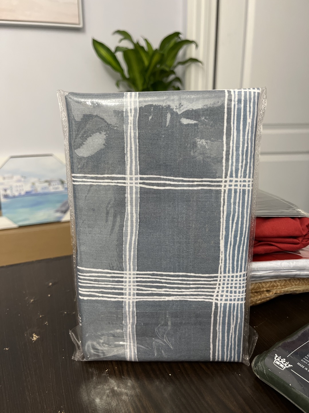 Chateau Bedding 2 Pillowcases set