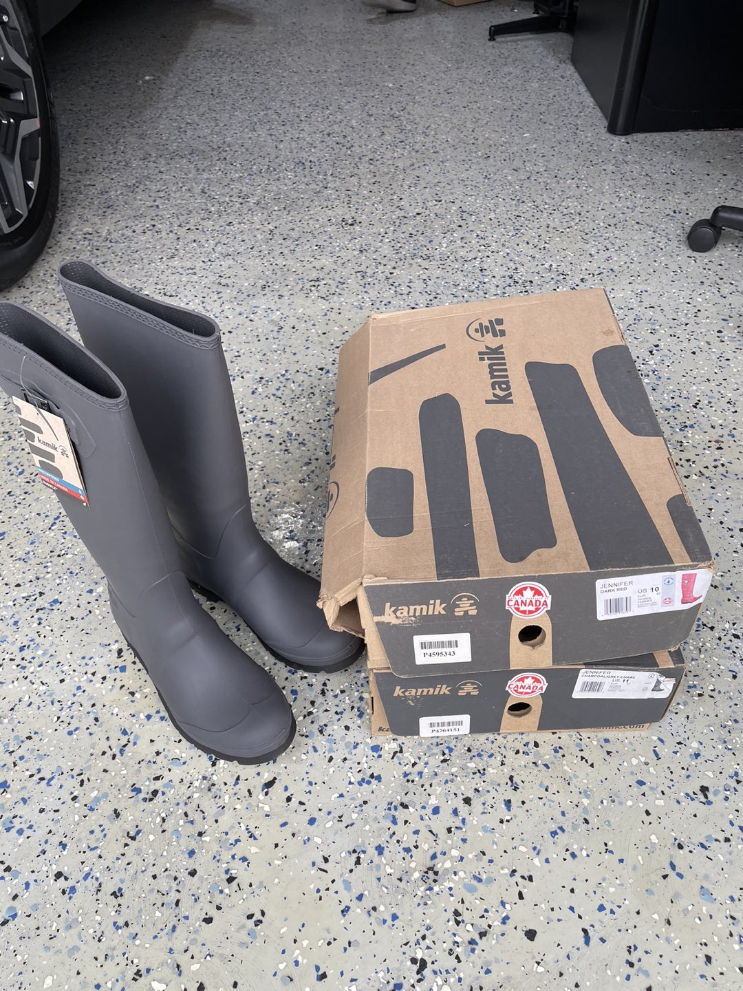 Kamik rain boots thumbnail