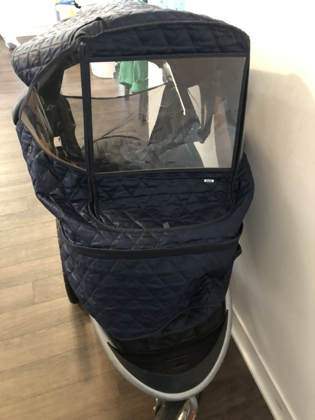 Stroller-Baby Trend Cityscape Jogger plus 2 stroller covers image indicator(4)