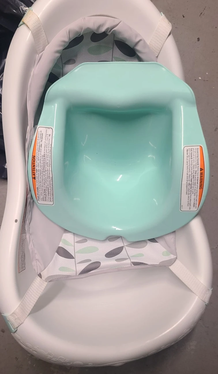 Fisher price baby bath tub thumbnail