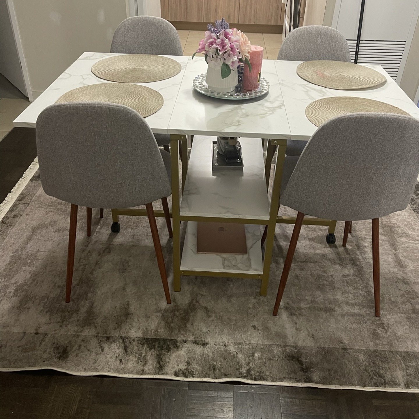Dining table - photo 3