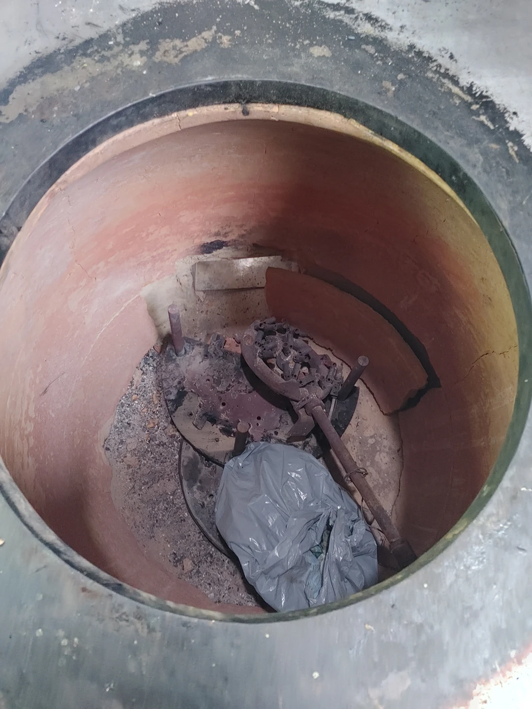 Clay oven natural gas Tandoor. - photo 3