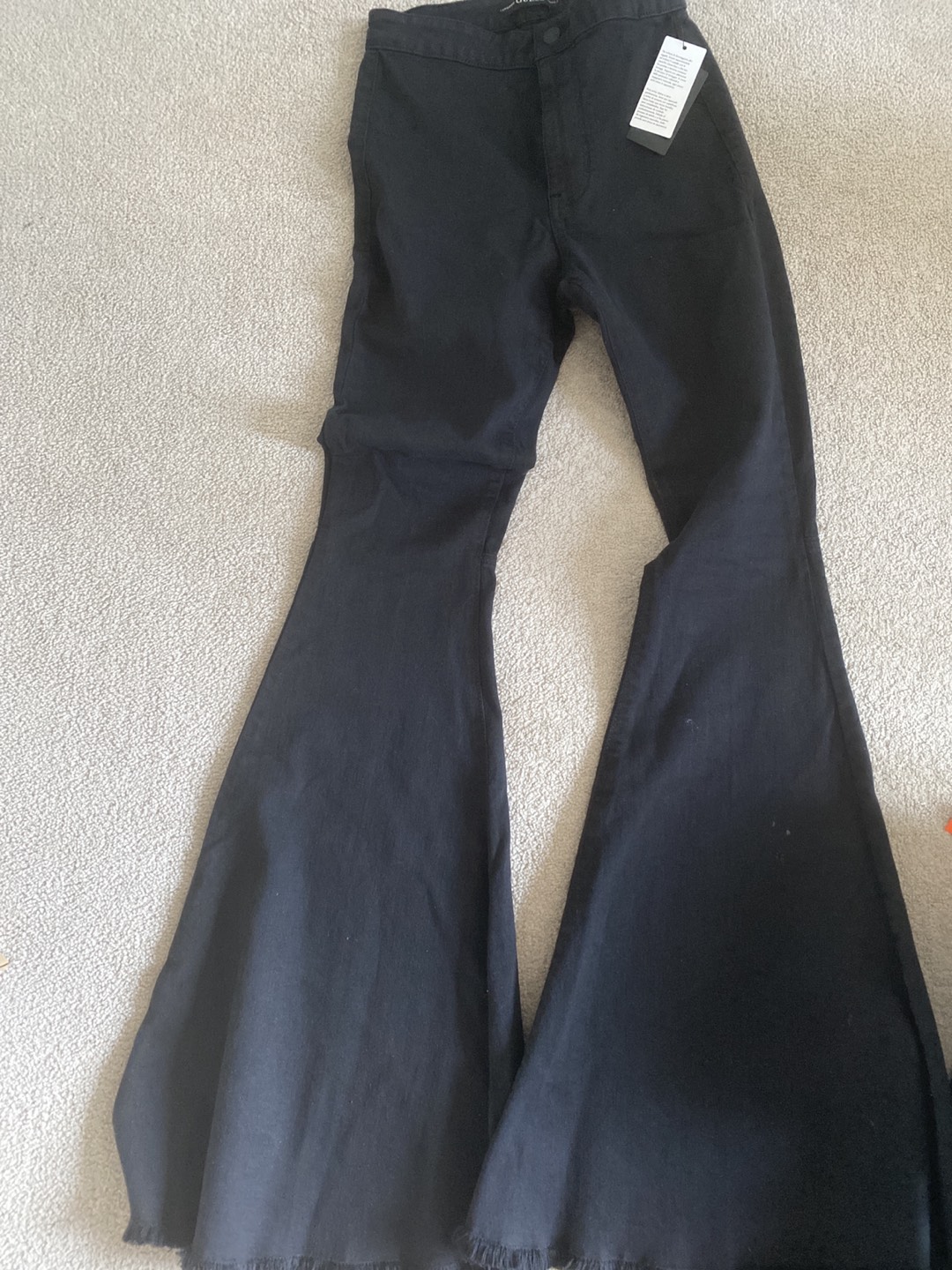Guess stretchy bell bottom pants thumbnail