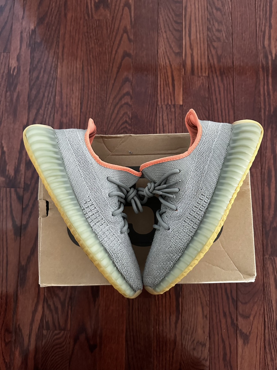 Authentic Yeezy 350 V2 Desert Sage With Replacement box