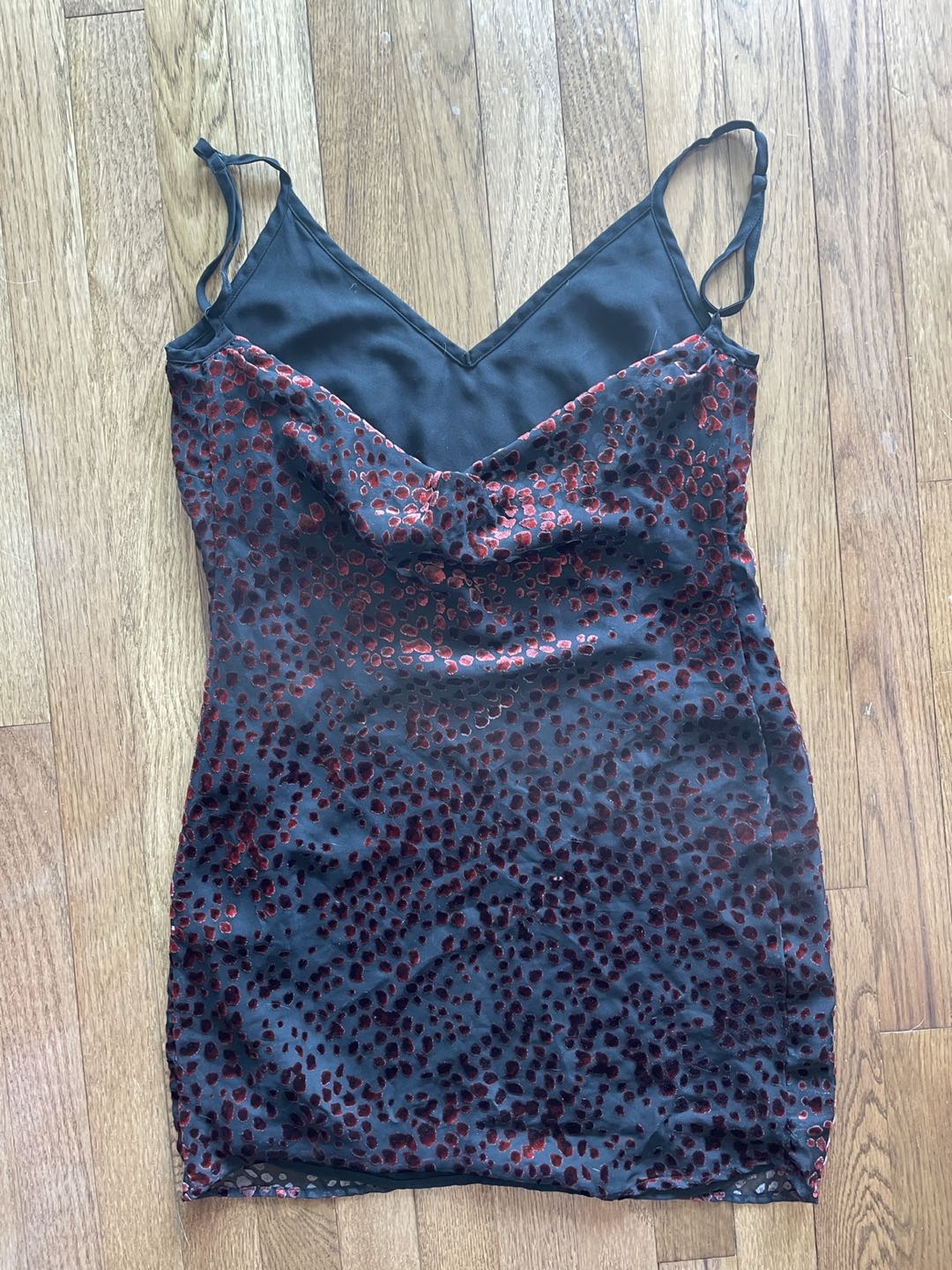 Black and red slip mini dress image indicator(3)