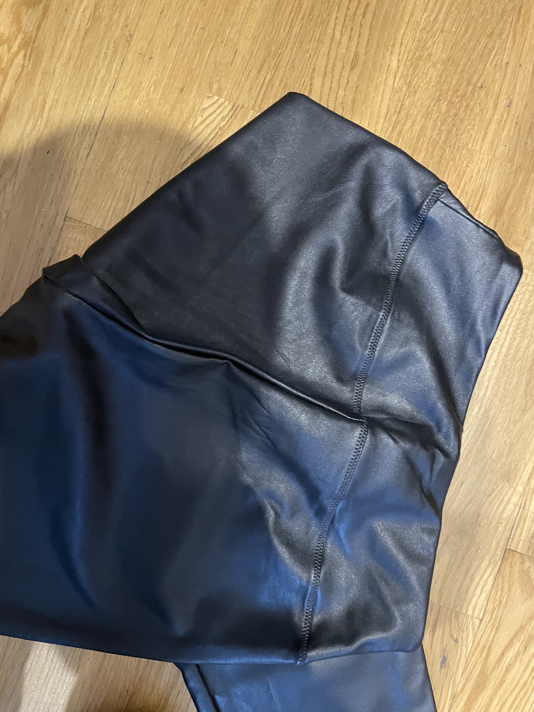 Black faux leather jeans image indicator(3)