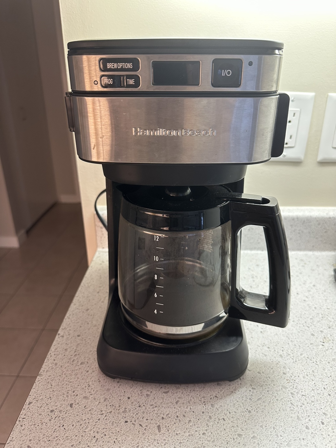 Hamilton Beach Coffee Machine ( Last pick up June 15) !! - photo 2