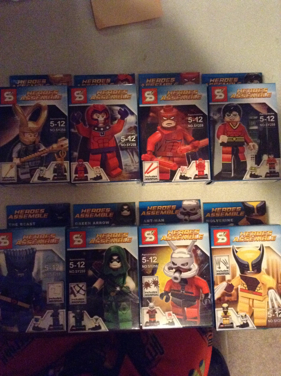 Heroes Assembles Characters like LEGO image indicator(2)