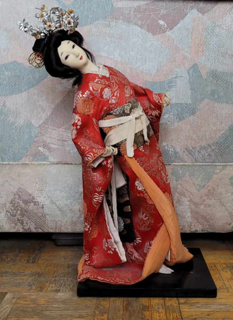 Japanese Antique Geisha Doll In Kimono Traditional Dress image indicator(4)