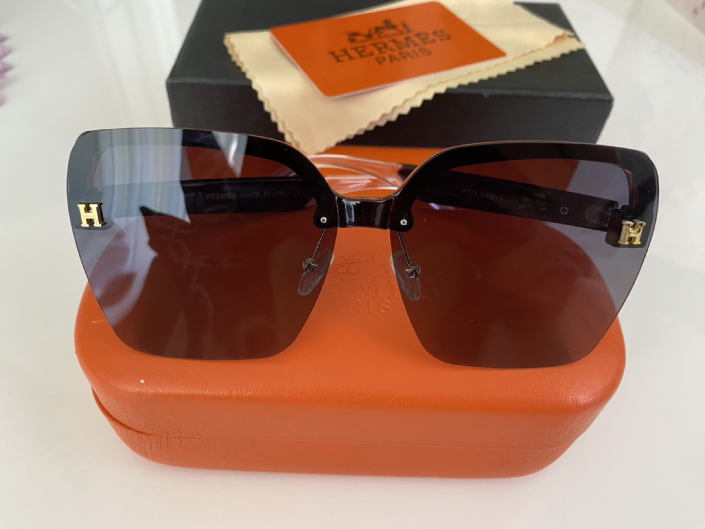 Oversized authentic Hermes sunglasses - photo 2