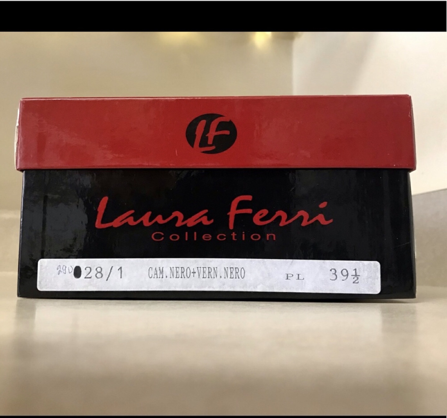 Brand new Laura Ferri Designer Pumps image indicator(8)