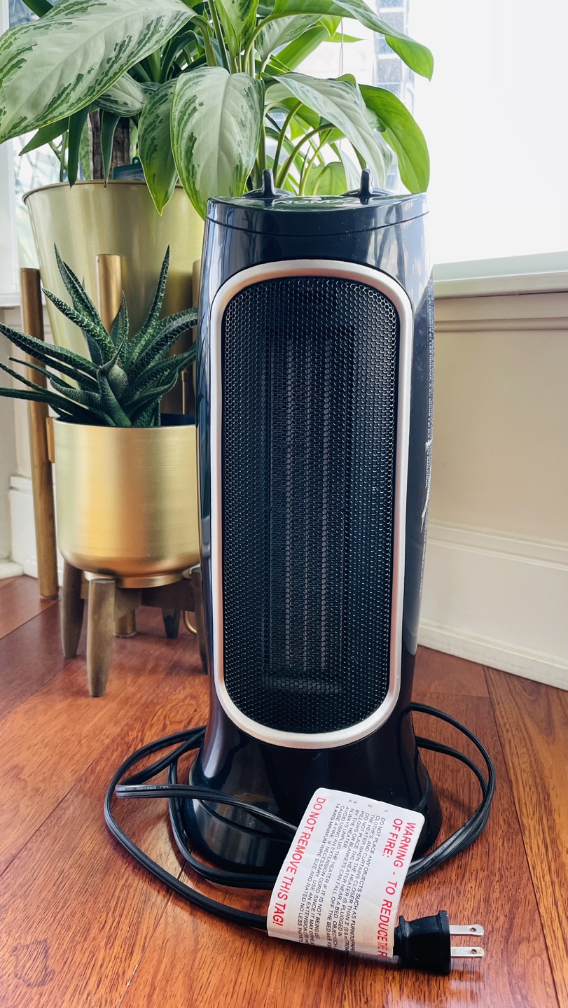 Noma Oscillating Tower Space Heater (Black)