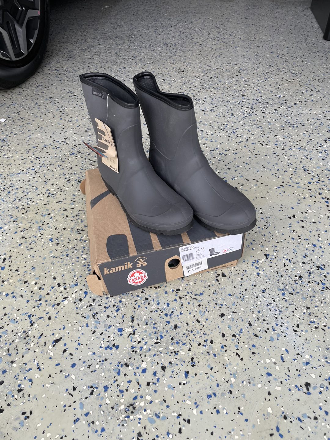 Kamik rain boot thumbnail