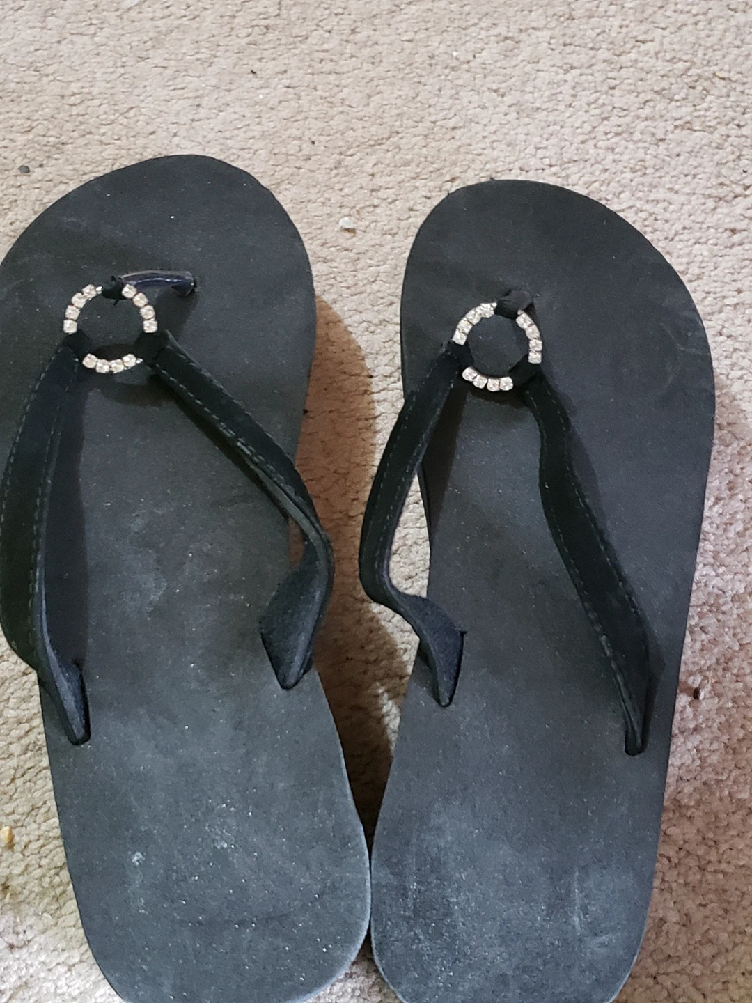 Decor Flip Flops and Toiletries - photo 5