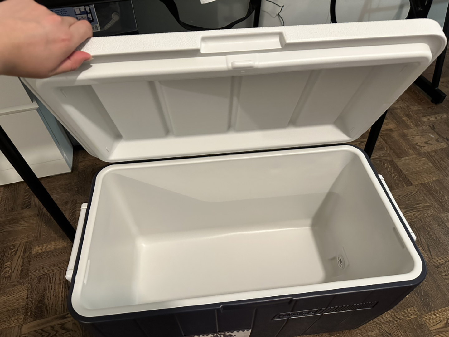 Camping cooler - photo 2