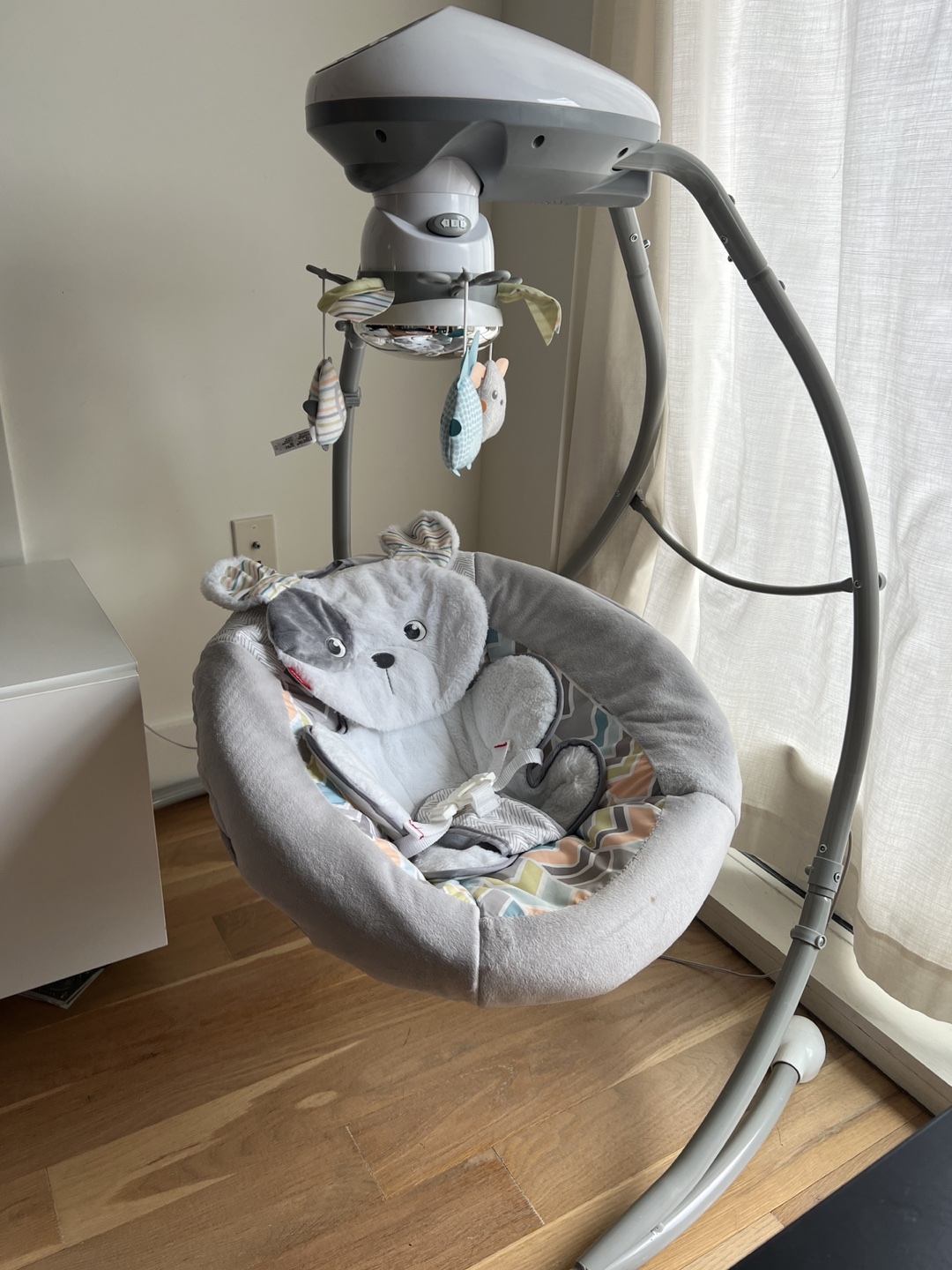 Baby swing