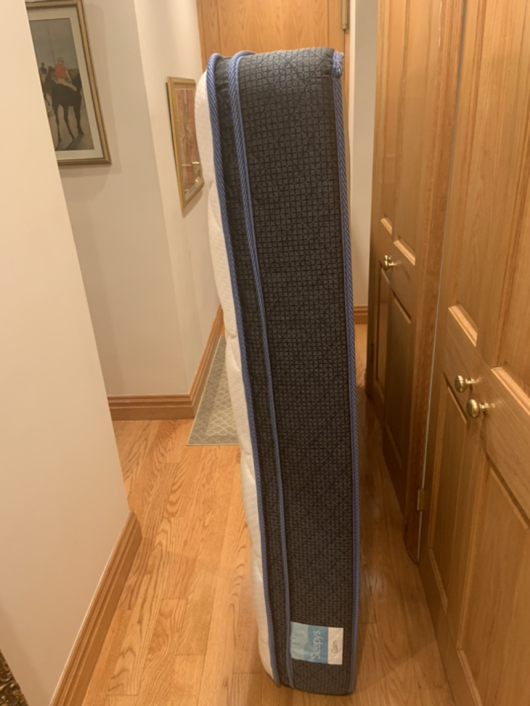 Sleepy's NEW Calm Queen Mattress - photo 3
