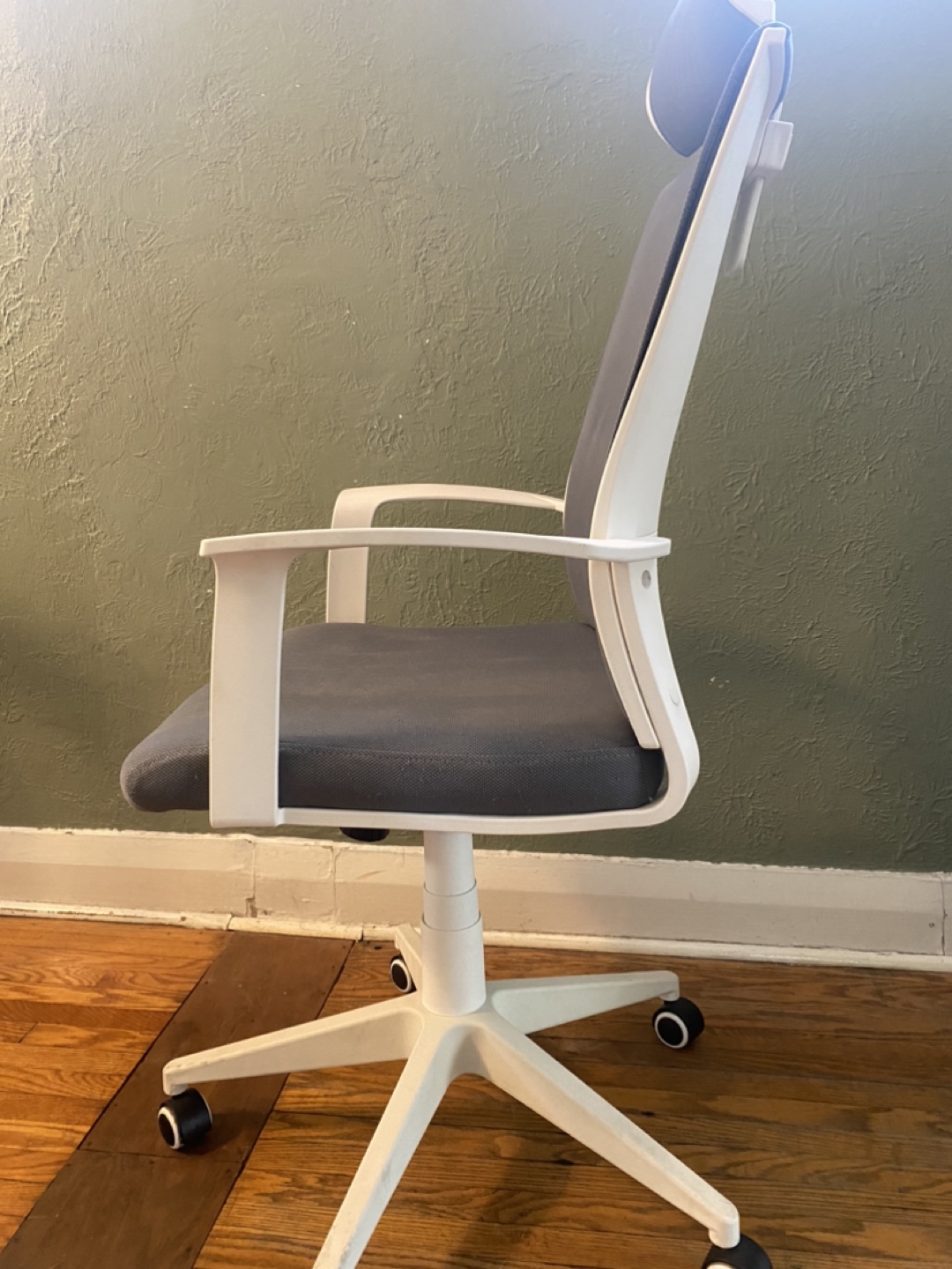 Office chair - photo 4