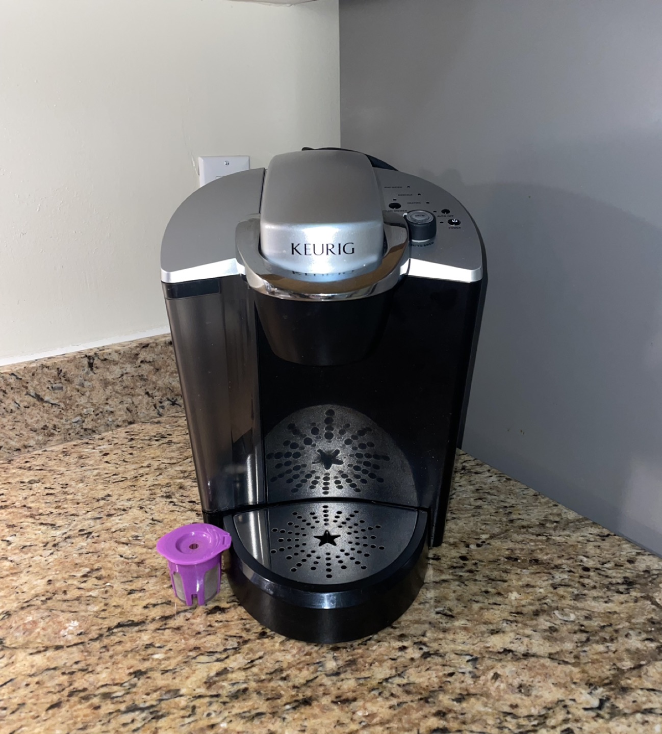 White stools, coffee maker , rowing machine image indicator(4)