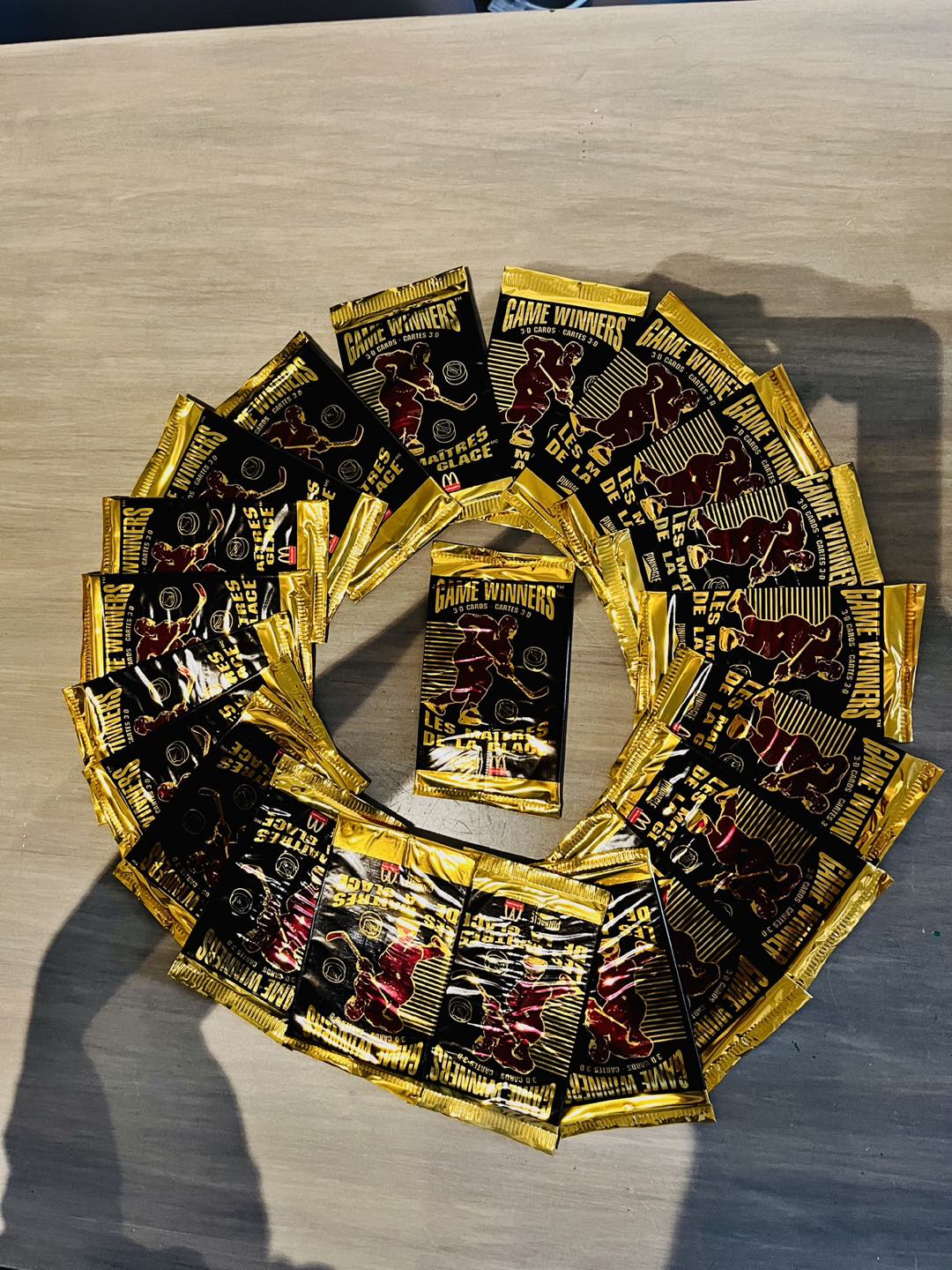 1996 Pinnacle Game Winners 3D Card McDonald Booster Pack NHL image indicator(2)