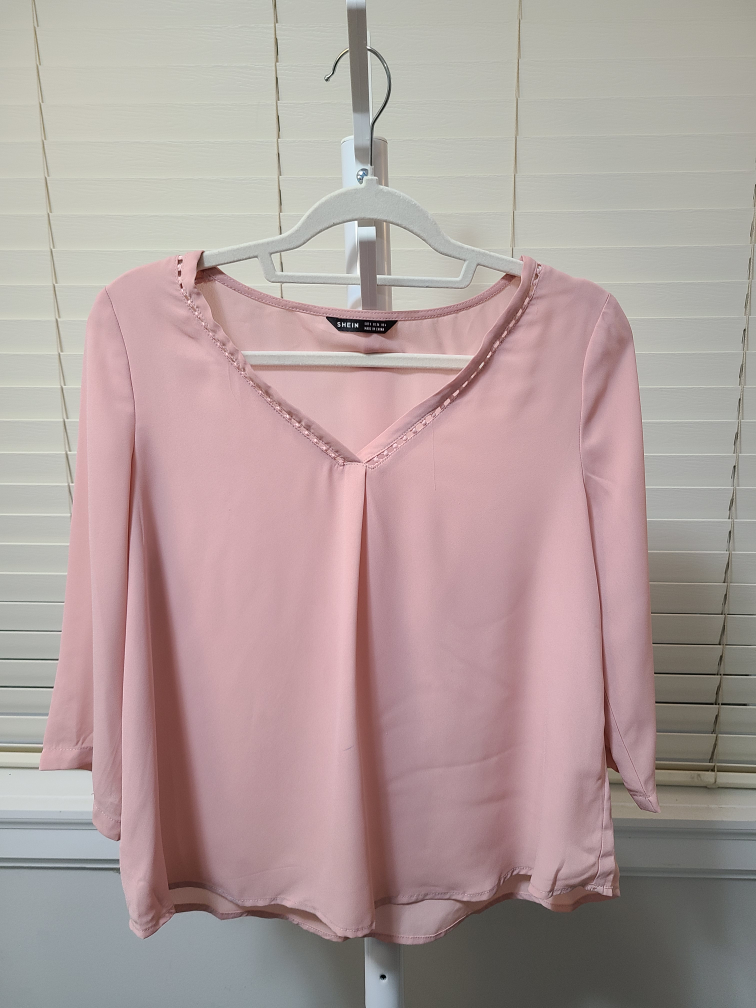 Airy Blouse thumbnail
