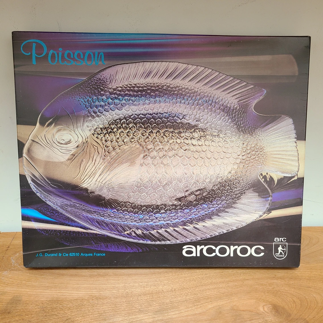 Arc Glass Fish Serving Dish thumbnail
