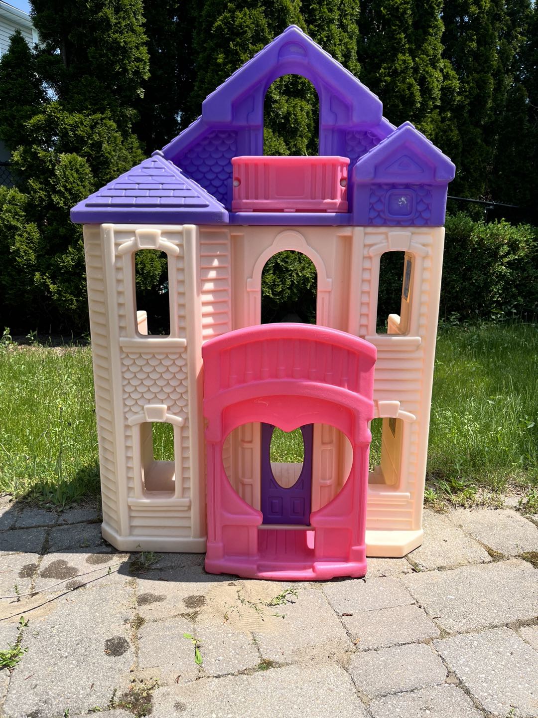 Step 2 Grand Balcony Doll House thumbnail